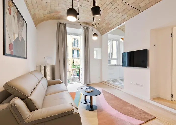 Stylish Apartments Piazza Cavour